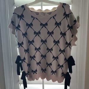 Blu Pepper Cream Sweater with Black Bow Pattern & Bows On Sides